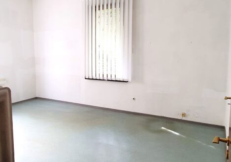 Büro-/ Praxisflächen in ausgezeichneter Lage zu vermieten