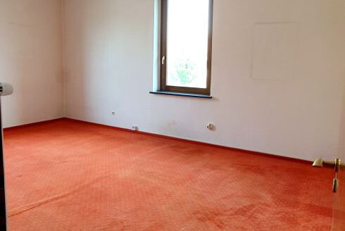 Büro-/ Praxisflächen in ausgezeichneter Lage zu vermieten