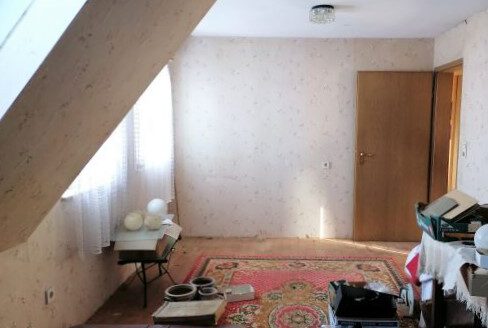 Schönes Ein-/Zweifamilienhaus mit Nebengebäuden in einem Teilort von Weikersheim