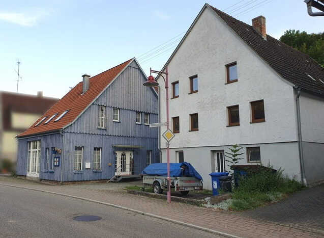 Außenansicht (Haus 1: links, Haus 2: rechts)