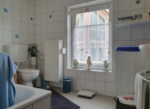 OG: Badezimmer
