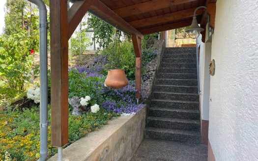 Einfamilienhaus in sonniger, bevorzugter Lage von Weikersheim