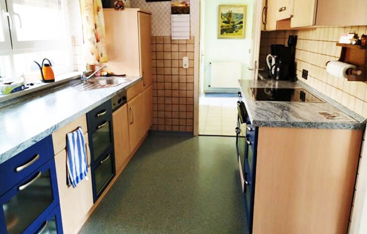 Küche mit Speisekammer (OG)
