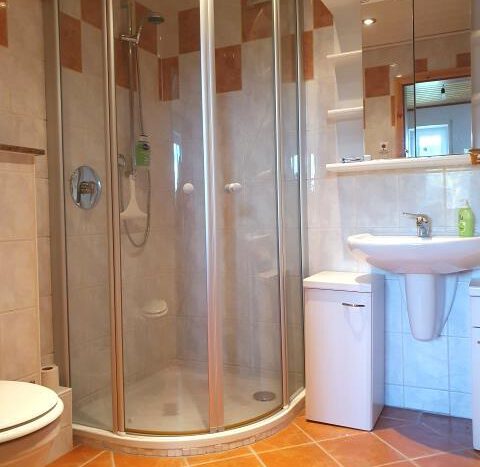 KG: Badezimmer
