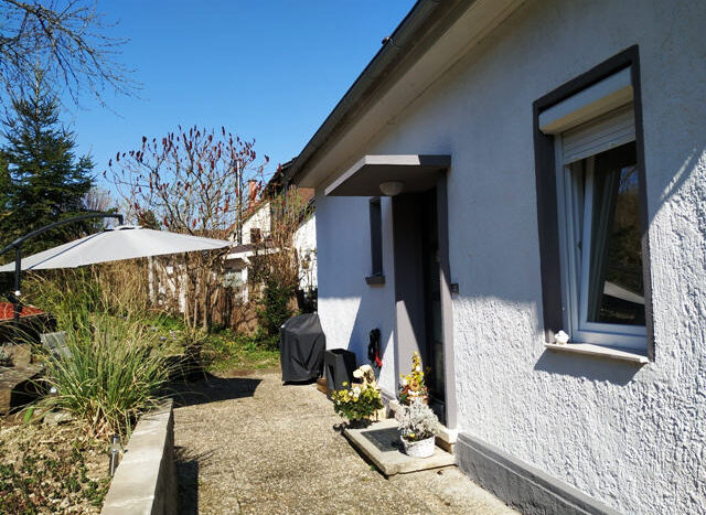 Eingangsbereich mit Terrasse