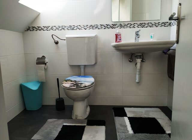 OG_sep. Toilette