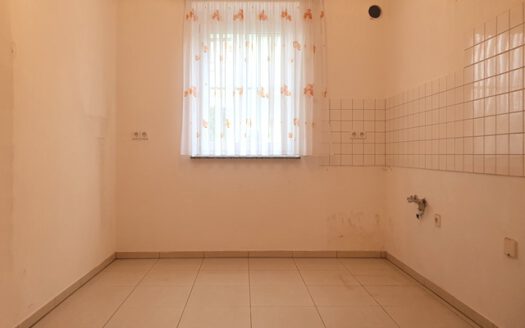 Mehrfamilienhaus mit 5 Wohneinheiten in Reichenberg!