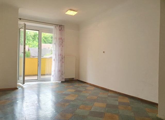 EG, Wohnung re.: Zimmer 2