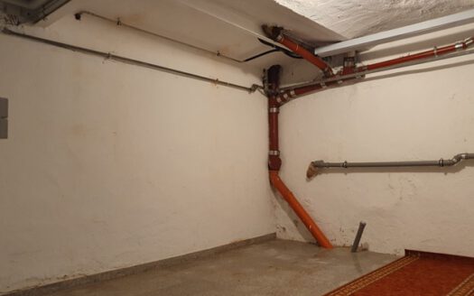 Mehrfamilienhaus mit 5 Wohneinheiten in Reichenberg!