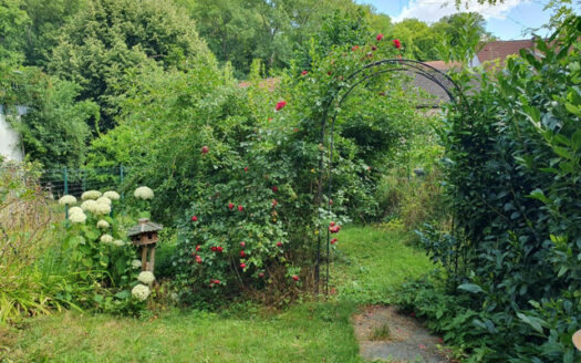 Mehrfamilienhaus mit 5 Wohneinheiten in Reichenberg!
