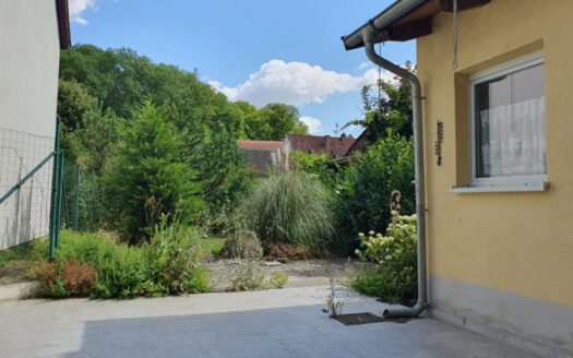 Mehrfamilienhaus mit 5 Wohneinheiten in Reichenberg!