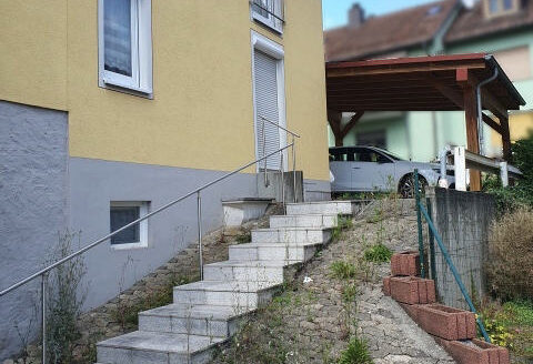 Mehrfamilienhaus mit 5 Wohneinheiten in Reichenberg!