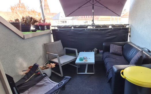 Dachgeschosswohnung in der Südstadt!