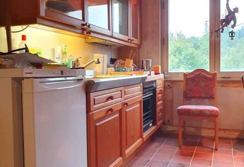 Freistehendes Einfamilienhaus mit Garten und Garage – ideal für Familien!