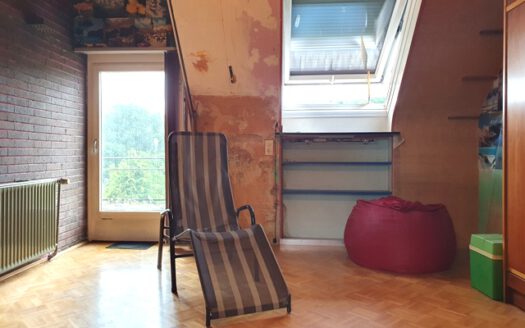 Freistehendes Einfamilienhaus mit Garten und Garage – ideal für Familien!