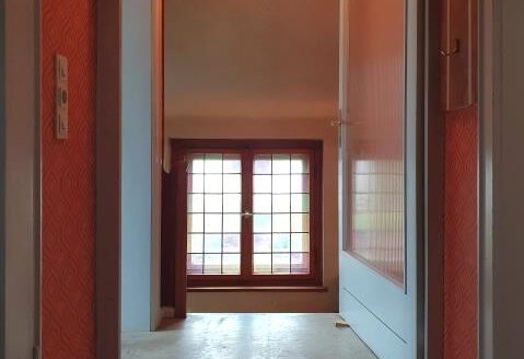 Freistehendes Einfamilienhaus mit Garten und Garage – ideal für Familien!