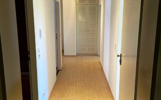 Zentral gelegene 2-Zimmer-Wohnung mit TG-Doppelparkerstellplatz am Bahnhof Asperg