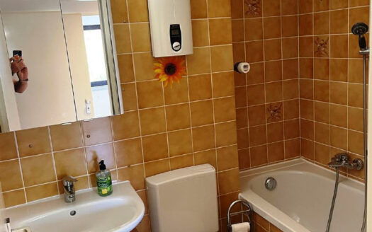 Zentral gelegene 2-Zimmer-Wohnung mit TG-Doppelparkerstellplatz am Bahnhof Asperg