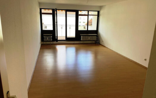 Zentral gelegene 2-Zimmer-Wohnung mit TG-Doppelparkerstellplatz am Bahnhof Asperg