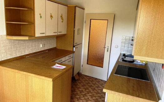 Zentral gelegene 2-Zimmer-Wohnung mit TG-Doppelparkerstellplatz am Bahnhof Asperg