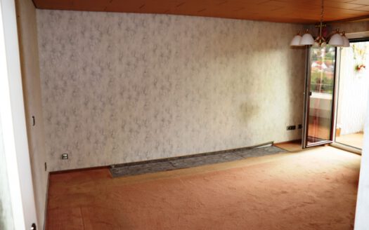 3-Zi.-Eigentumswohnung mit großem Aufzug im bevorzugten Wohngebiet „Weberdorf“