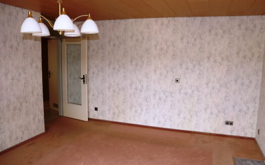 3-Zi.-Eigentumswohnung mit großem Aufzug im bevorzugten Wohngebiet „Weberdorf“