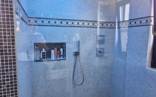 Attraktive Doppelhaushälfte in Bad Mergentheim – Modernisierter Wohnkomfort mit Gartenidylle und Wellness