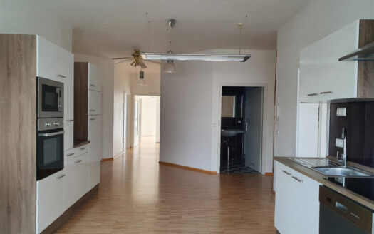 6-Zimmer-Wohnung mit Balkon im Zentrum von Bad Mergentheim