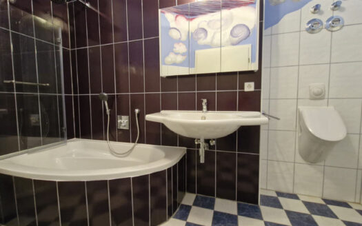 6-Zimmer-Wohnung mit Balkon im Zentrum von Bad Mergentheim