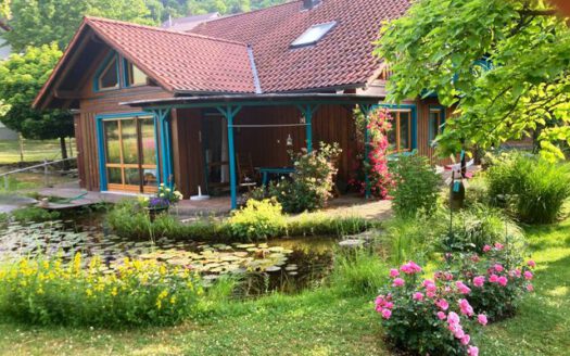 Idyllische Lage mit großem Grundstück