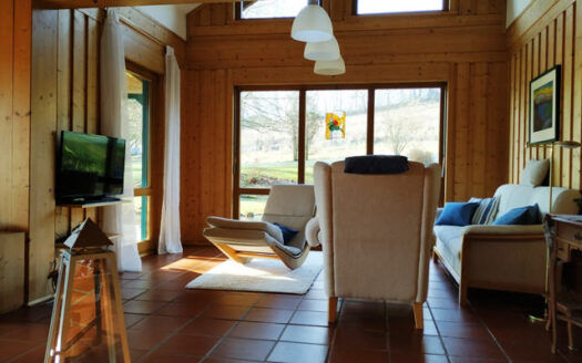 Einfamilienhaus mit großem Grundstück in Ortsrandlage von Schweigern