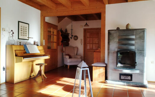 Einfamilienhaus mit großem Grundstück in Ortsrandlage von Schweigern