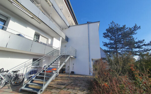 Renovierungsbedürftige 2-Zimmer-Wohnung im beliebten Kurgebiet