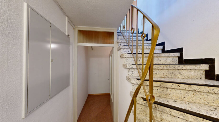 Treppenhaus im UG