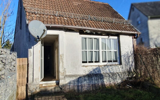 Einfamilienhaus in Eubigheim – perfekt für Handwerker!