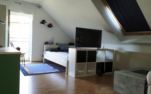 Sonnige Lage im bevorzugten Wohngebiet „Kirchberg“ – Einfamilienhaus mit Einliegerwohnung-