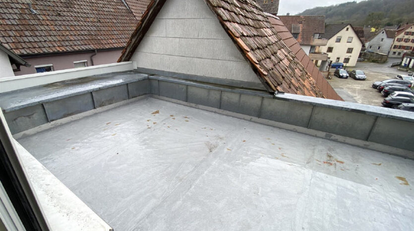 Flachdach Hausrückseite