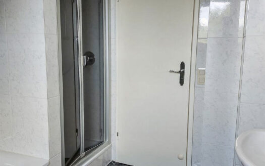 Gemütliche 2-Zimmer-Dachgeschosswohnung mit Loggia in Lauda