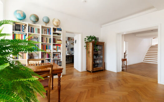 KAPITALANLAGE! Attraktives, komplett vermietetes Wohn- und Geschäftshaus in der Innenstadt