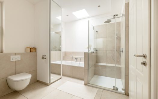 KAPITALANLAGE! Attraktives, komplett vermietetes Wohn- und Geschäftshaus in der Innenstadt