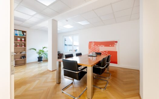 KAPITALANLAGE! Attraktives, komplett vermietetes Wohn- und Geschäftshaus in der Innenstadt