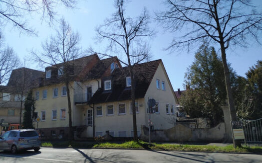 Renovierungsbedürftiges Wohn- und Geschäftshaus in der Innenstadt