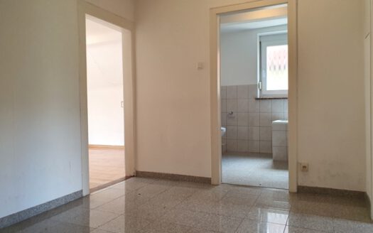 3-Zimmer-Wohnung mit Balkon und Stellplatz in Reichenberg!