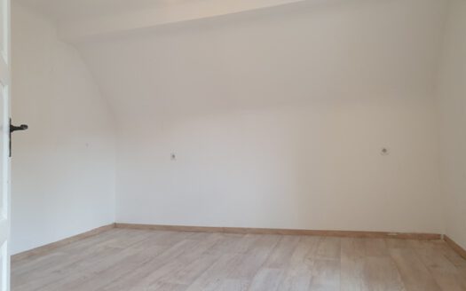 3-Zimmer-Wohnung mit Balkon und Stellplatz in Reichenberg!