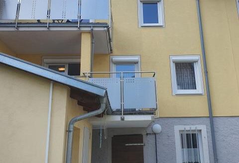 3-Zimmer-Wohnung mit Balkon und Stellplatz in Reichenberg!